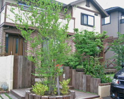 門と塀、植栽の施工例です